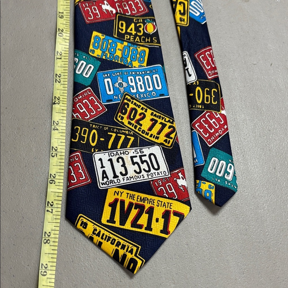 Colorful License Plate Patterned Tie